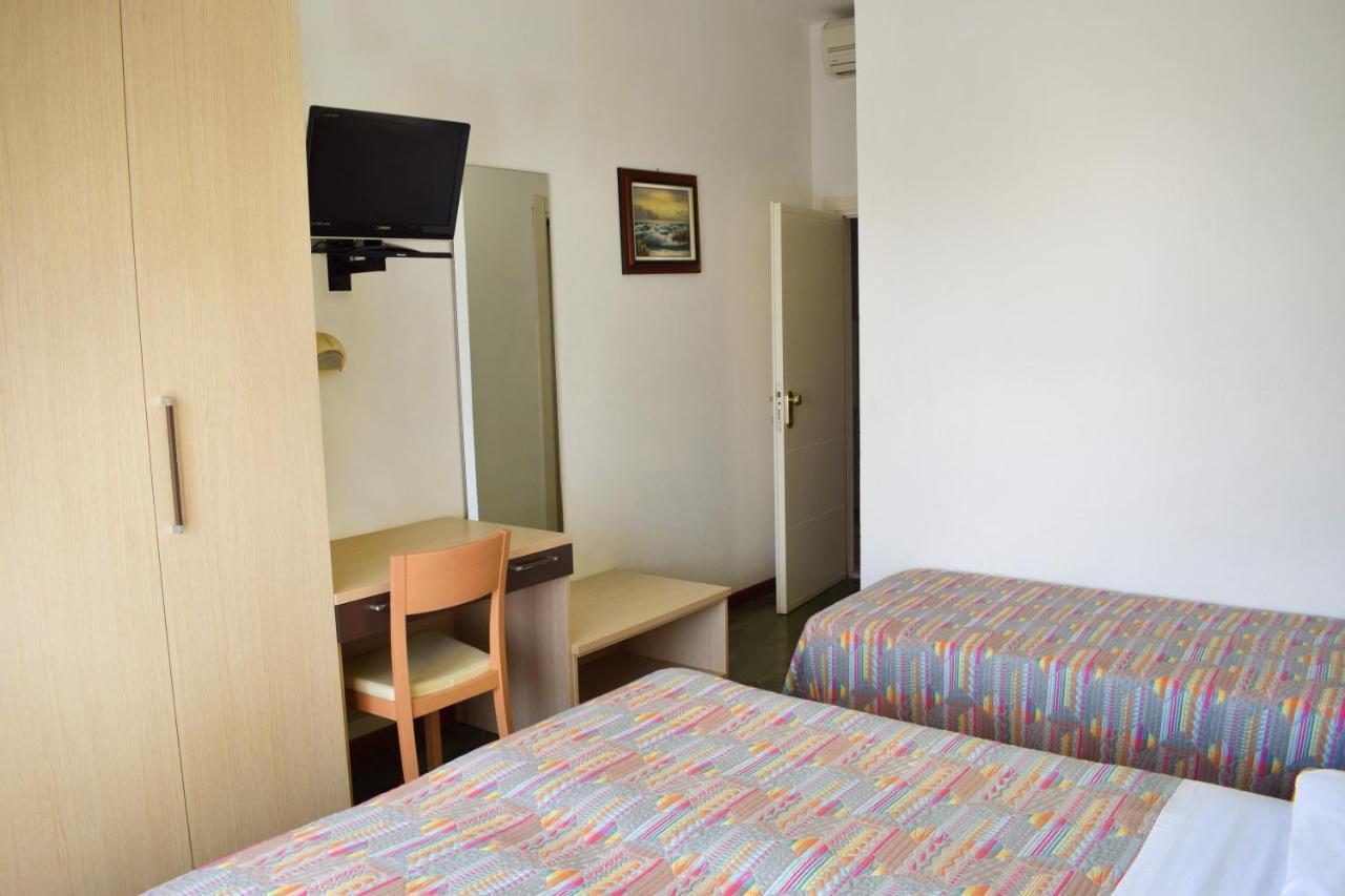 Hotel Gattuccio Cesenatico Esterno foto