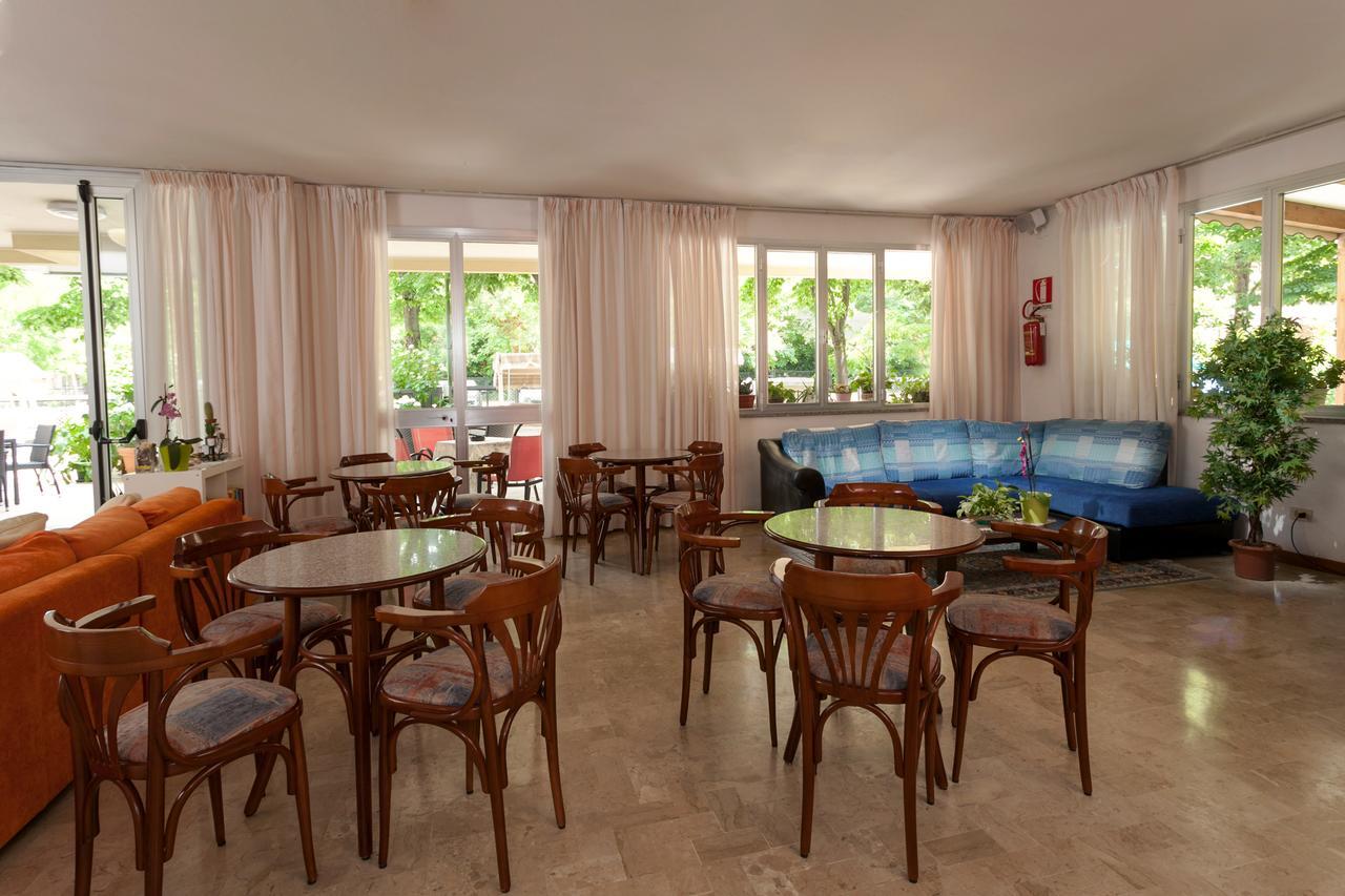Hotel Gattuccio Cesenatico Esterno foto
