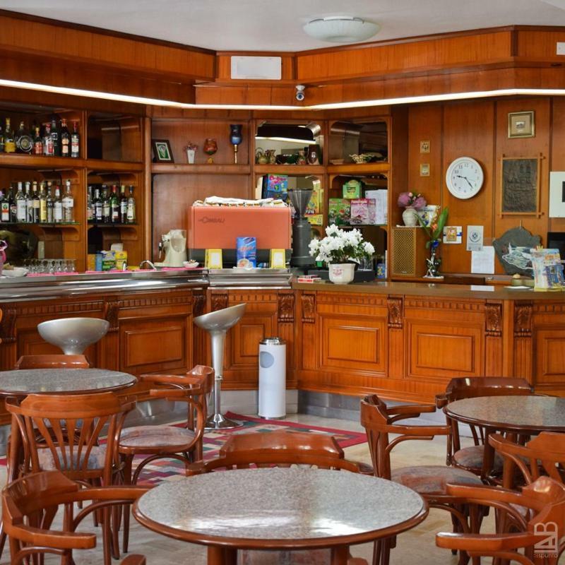 Hotel Gattuccio Cesenatico Esterno foto
